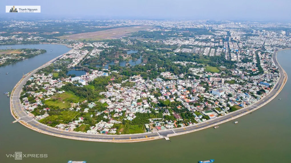Đồng Nai: Rà soát hàng trăm hồ sơ nhà ở xã hội sai phạm 2 Một góc thị trường bất động sản TP Đồng Nai. Ảnh: Phước Tuấn