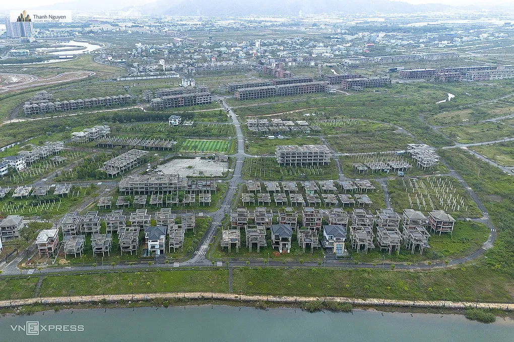 Khu đô thị sinh thái Quan Nam – Thủy Tú (Golden Hills) bên sông Cu Đê, TP Đà Nẵng, tháng 3/2025. Ảnh: Nguyễn Đông
