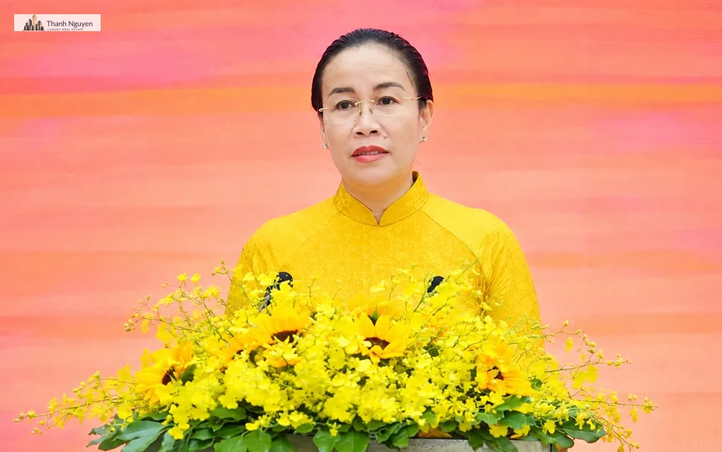 Sun Group Đưa Edison Schools Về Sun Riverpolis Đà Nẵng 3 Bà Nguyễn Thị Anh Thi, Phó chủ tịch thành phố Đà Nẵng chia sẻ tại lễ ký kết. Ảnh: Cổng TTĐT thành phố Đà Nẵng