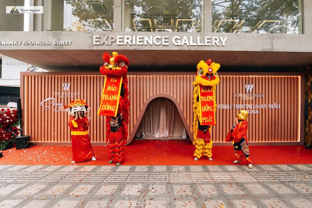 VCRE Khai Trương Sales Gallery & Nhà Mẫu The Westique Residences 2 Nghi thức khai trương nhà mẫu tại TP HCM. Ảnh: VCRE