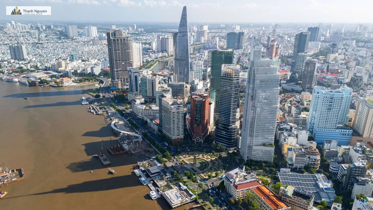 VARS: Căn hộ hạng sang chiếm gần nửa nguồn cung mở bán quý II