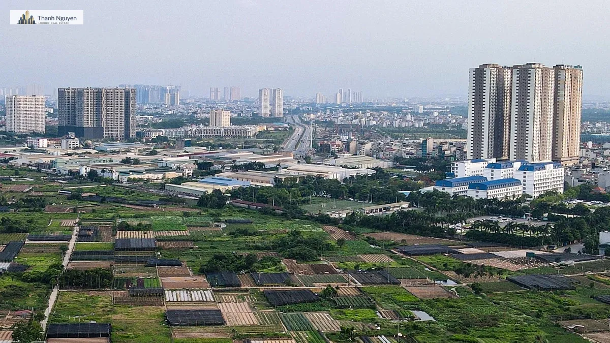 Chung cư view nghĩa trang: Rẻ 500 triệu, nên mua?