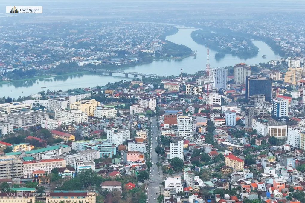 Trung tâm TP Huế nhìn từ trên cao. Ảnh: Võ Thạnh